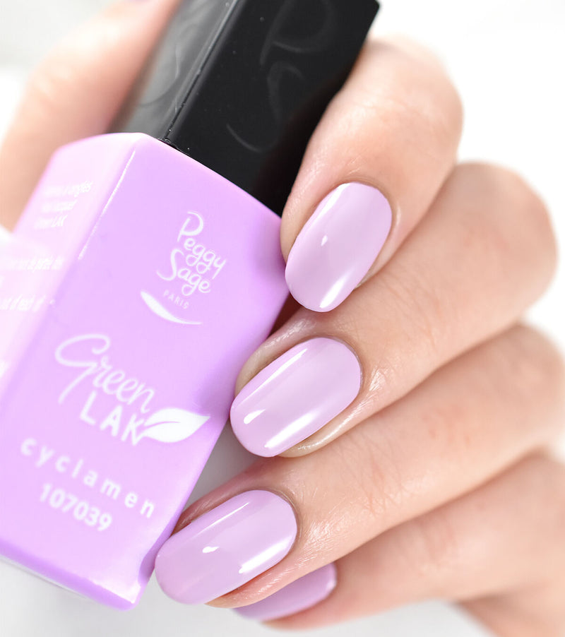 Green LAK Nagellack - cyclamen